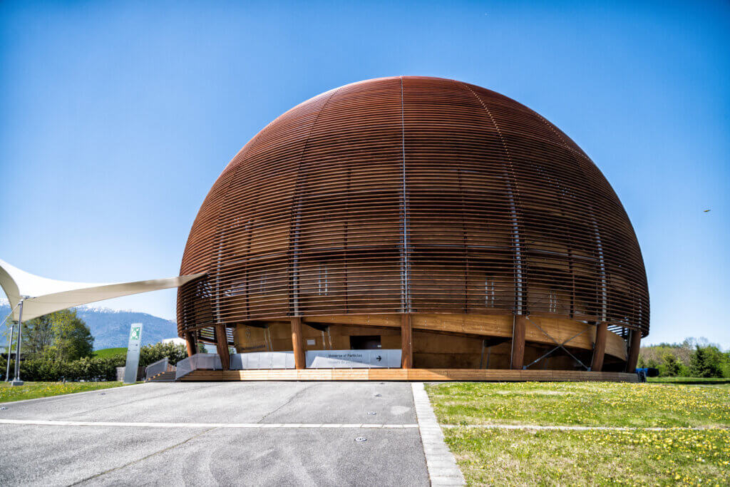 GLOBE CERN